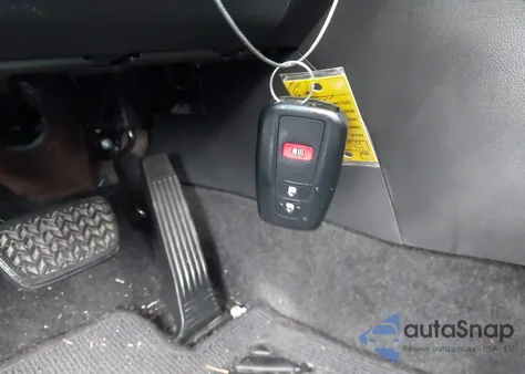 2021 Toyota Rav4 Xle Premium z USA, uszkodzony, nr VIN 2T3C1RFV9MW181036